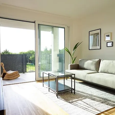 Apartment With Terrace Near Metro Station And Spa Vienna Exterior photo